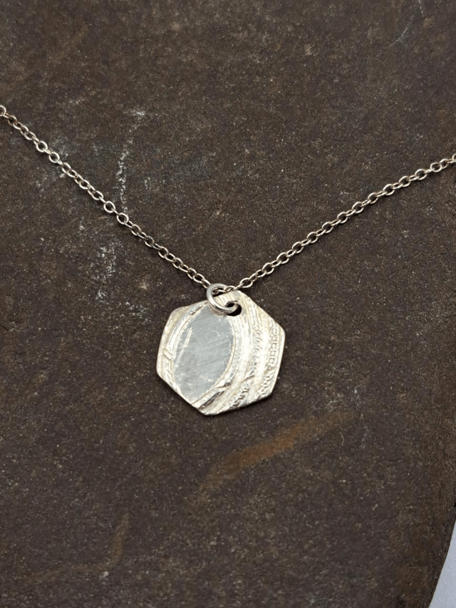 Hexagonal Detail Silver Pendant 