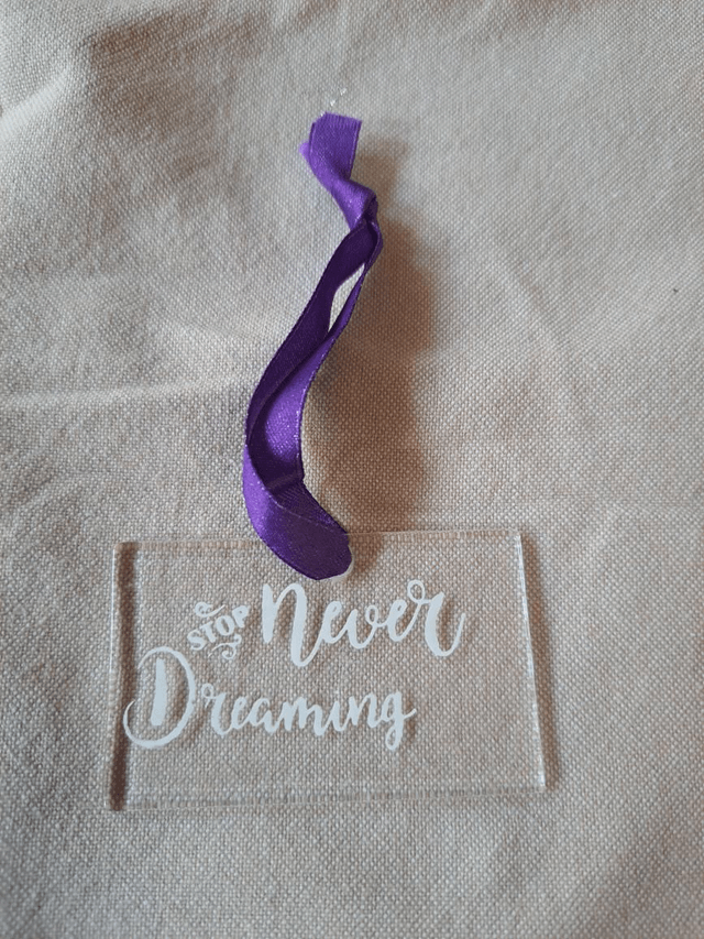 Enamelled Glass mottos