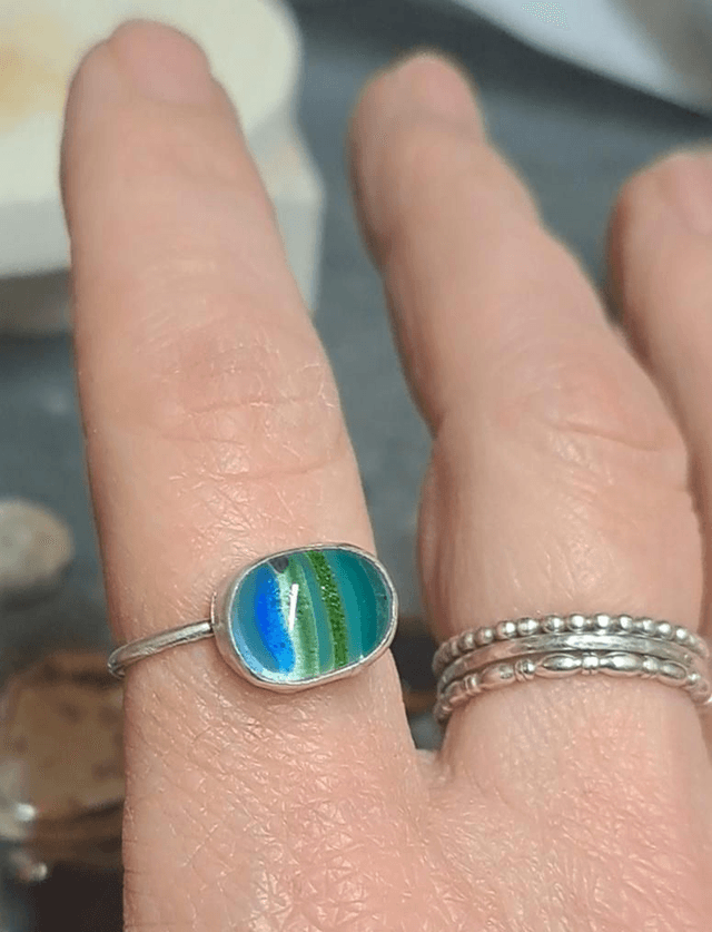 Turquoise striped silver ring