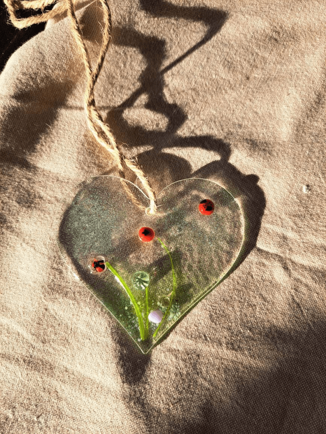 floral hanging hearts