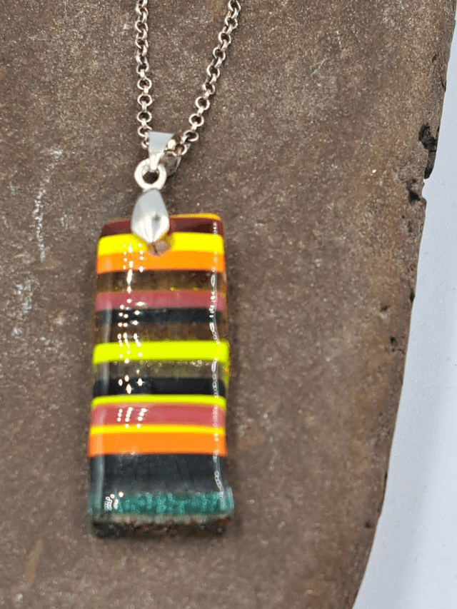 Rainbow Stringer Pendant 