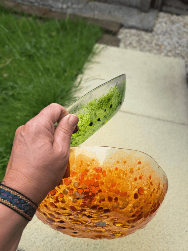 Green frit bowl