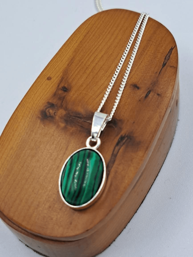 Small Malachite Pendant 