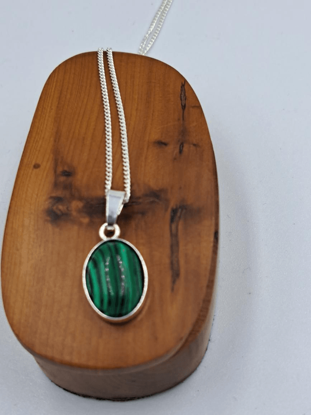 Small Malachite Pendant 