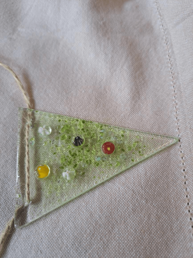 Floral bunting (green)