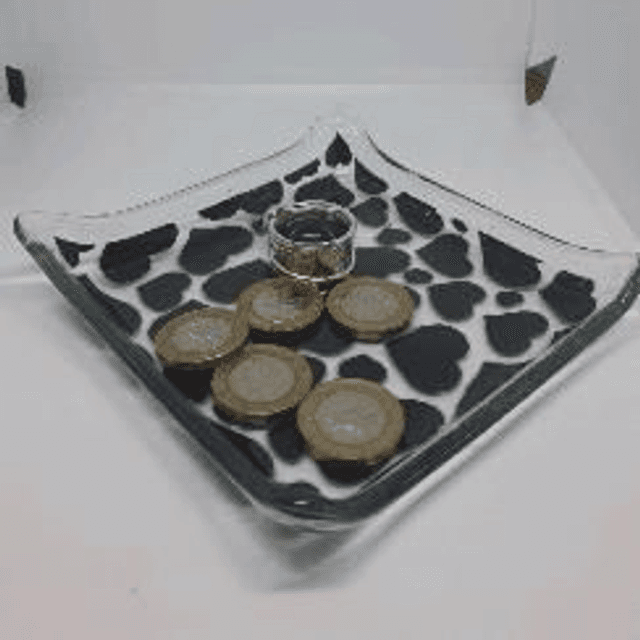Black enamelled heart dish