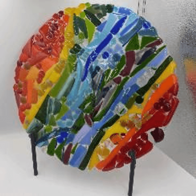 Rainbow disc  and stand 