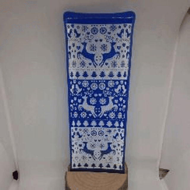Blue reindeer suncatcher